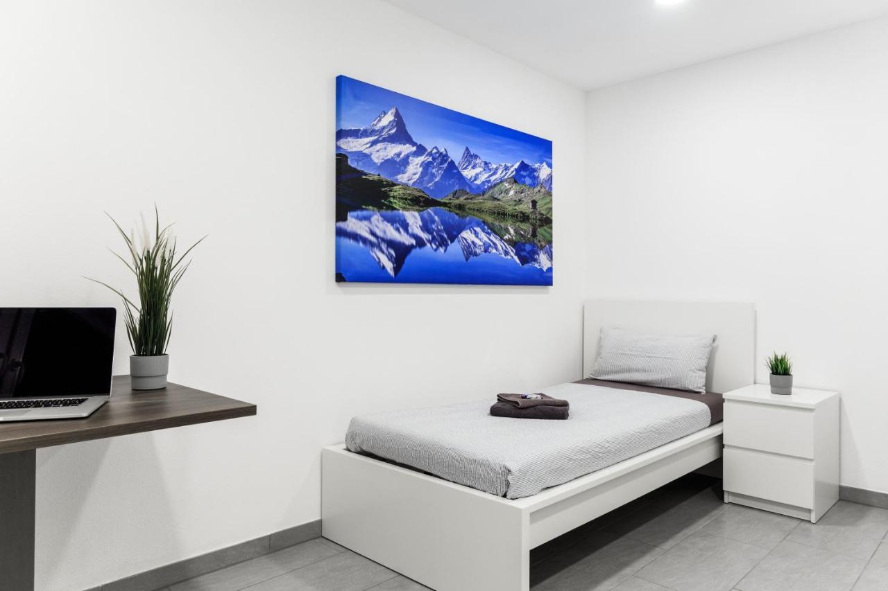 Auszeit Apartment Westend Friedrichshafen Bagian luar foto