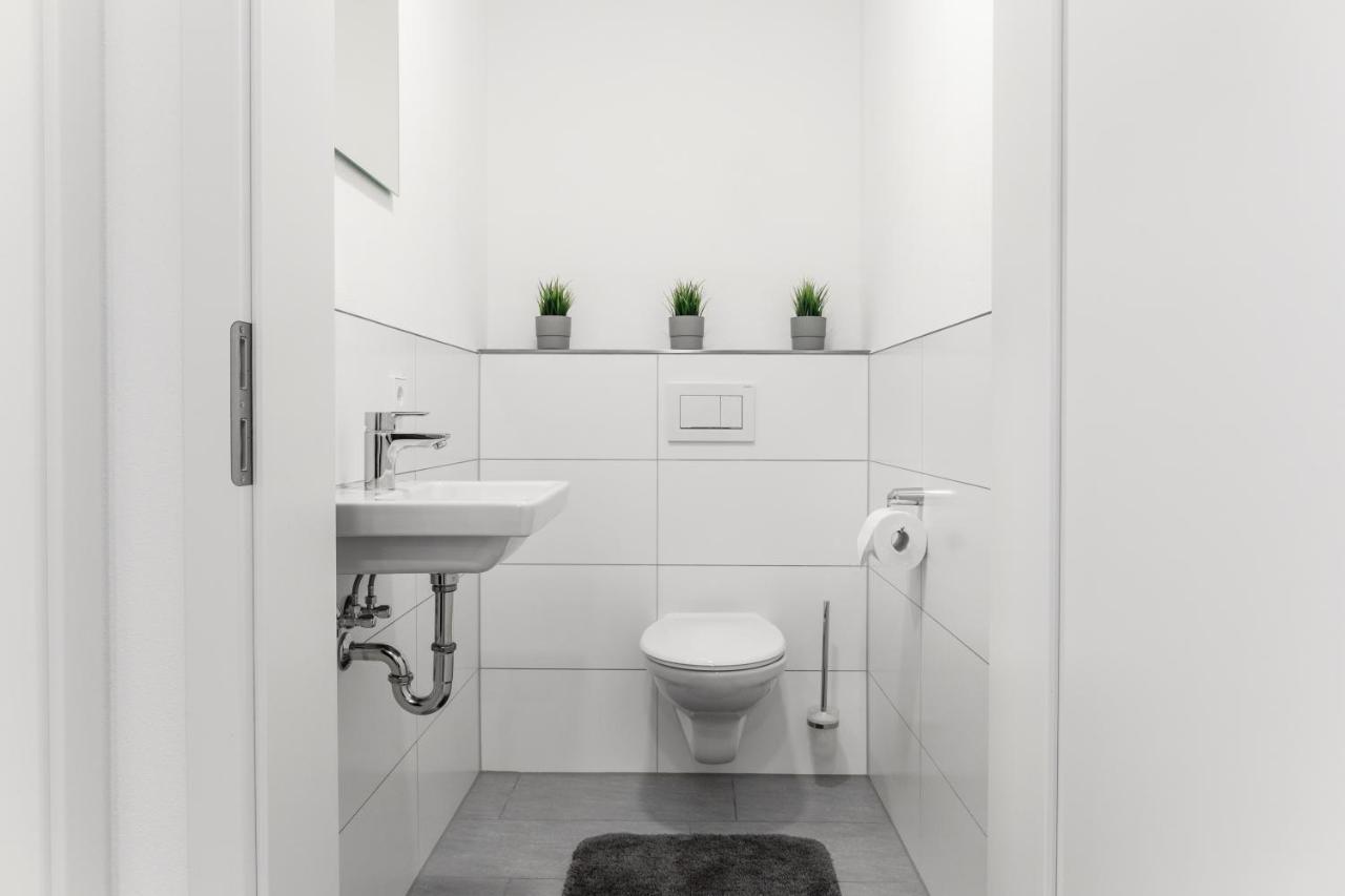 Auszeit Apartment Westend Friedrichshafen Bagian luar foto
