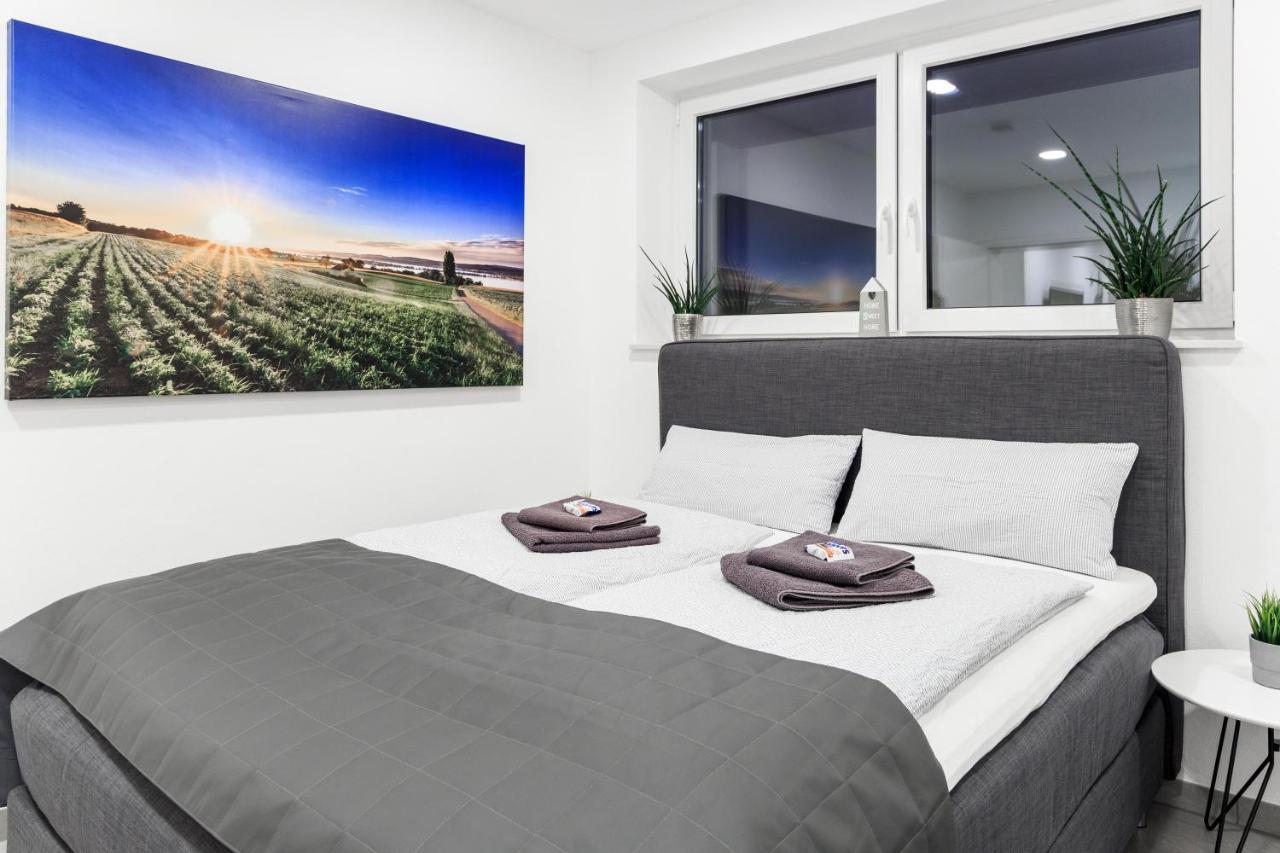 Auszeit Apartment Westend Friedrichshafen Bagian luar foto